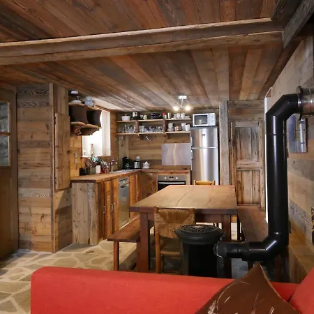 1692 * Bonneval-sur-Arc